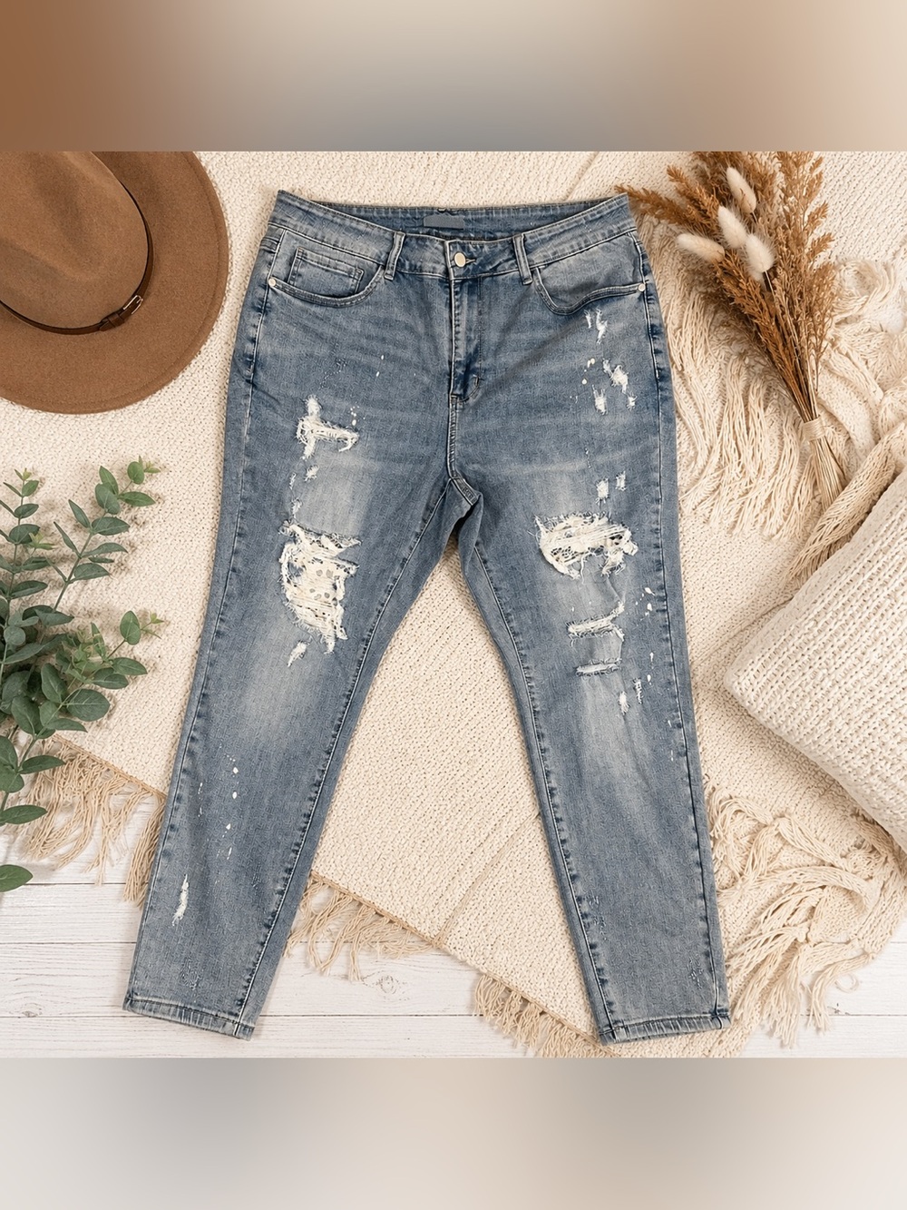 Judy Blue 20W Mid Rise Skinny Jeans NWT Distressed Lace Patch Stretch Denim